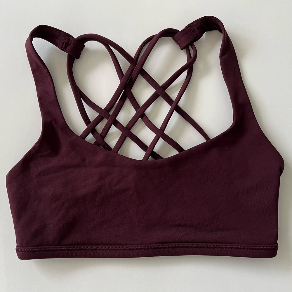 Lululemon sports bra